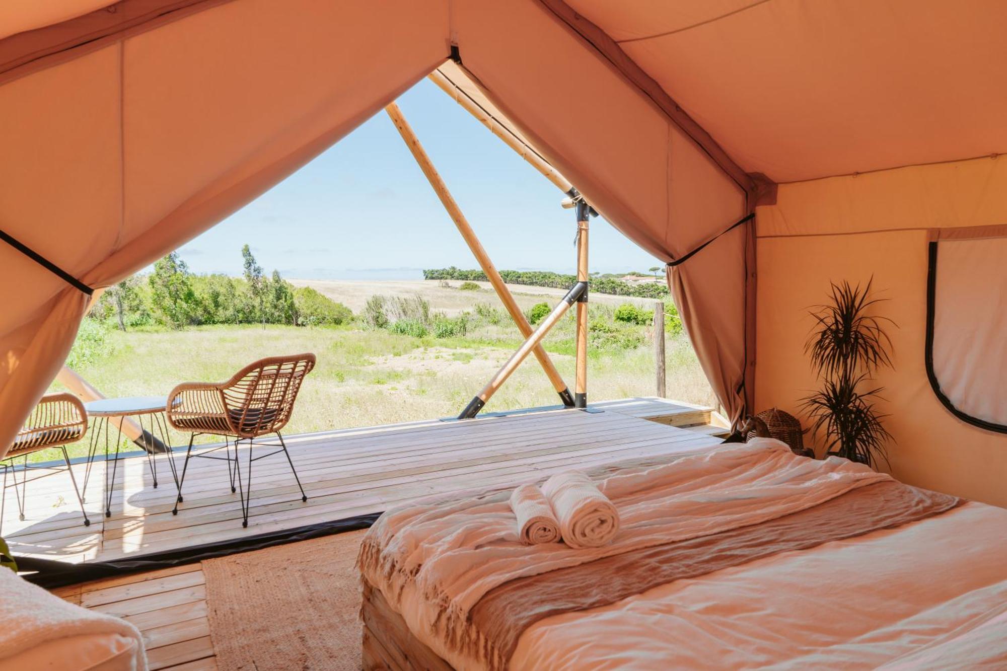 Dreamsea Surf Guest House Gouveia  外观 照片