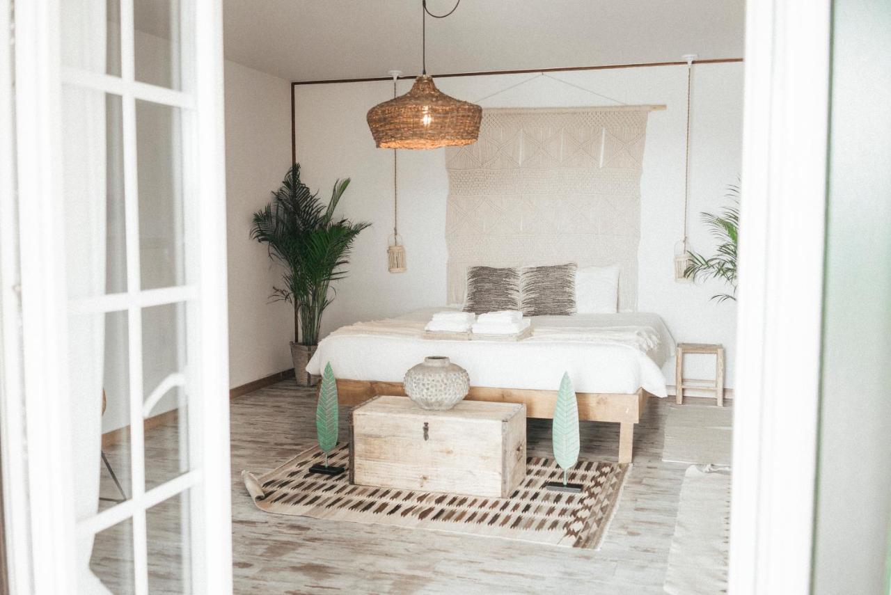 Dreamsea Surf Guest House Gouveia  外观 照片