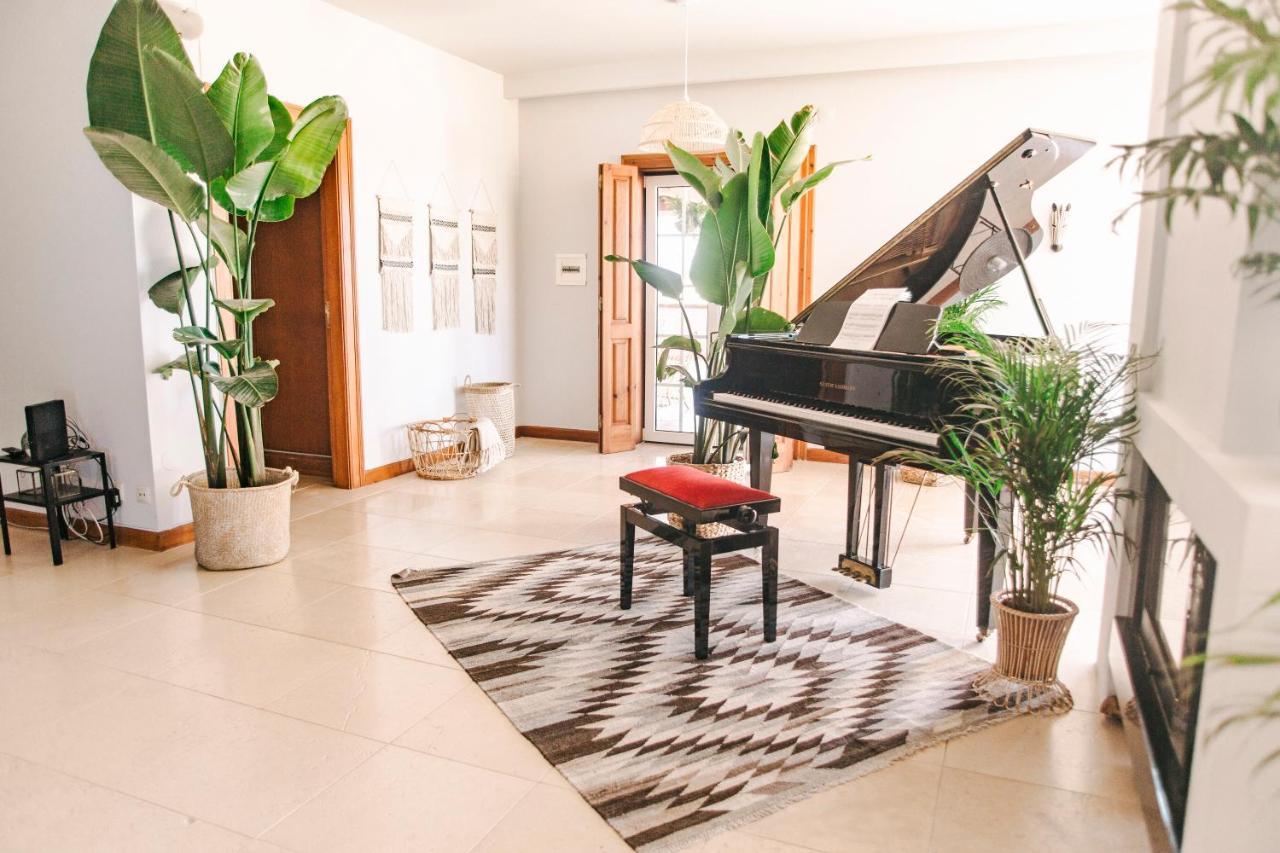 Dreamsea Surf Guest House Gouveia  外观 照片